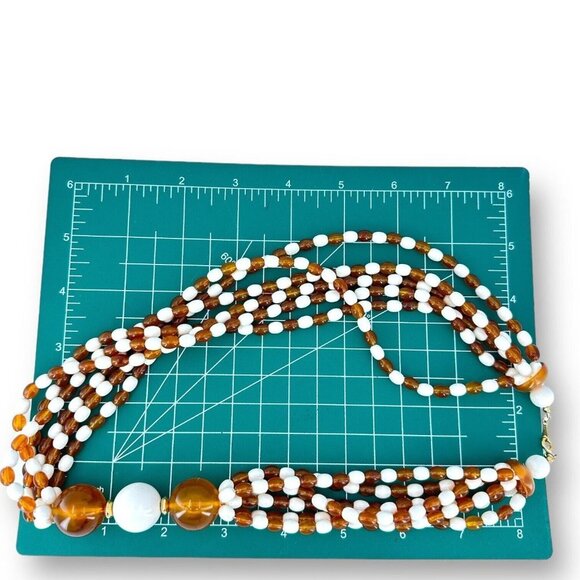 AVON vintage LUCITE bead multi strand COSMOPOLITAN cream brown bead necklace 21" - Picture 8 of 8